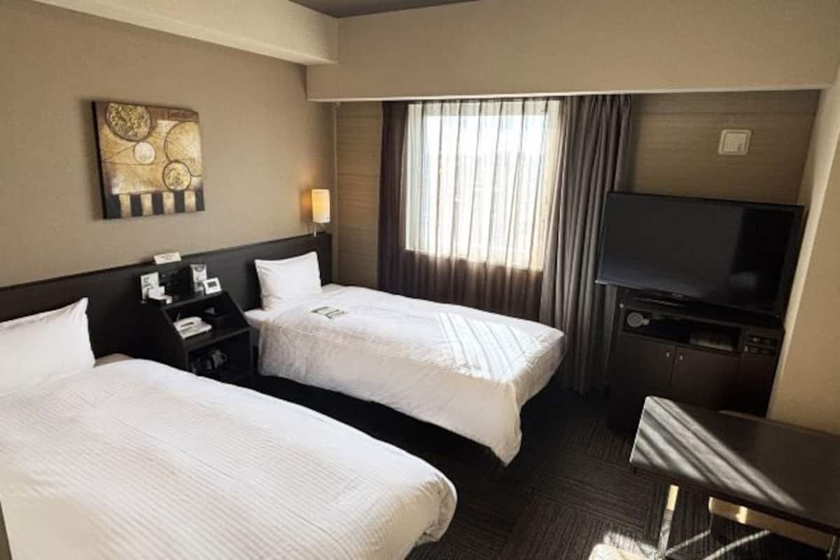 Daunenbettdecken, Schreibtisch, kostenloses WLAN, Bettwäsche