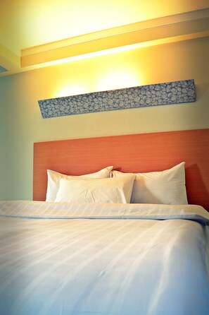Premium bedding, in-room safe, desk, iron/ironing board - Orinko CIty (Medan)