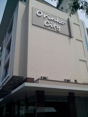 Front of property - Orinko CIty (Medan)