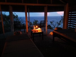 Couples treatment rooms, hot stone massages, deep-tissue massages