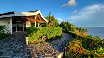 Luxury Villa, 1 Queen Bed, Ocean View (Prestige) | 1 bedroom, Egyptian cotton sheets, premium bedding, minibar