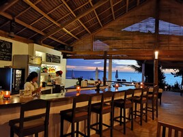 Breakfast, lunch, dinner served; international cuisine, beach views