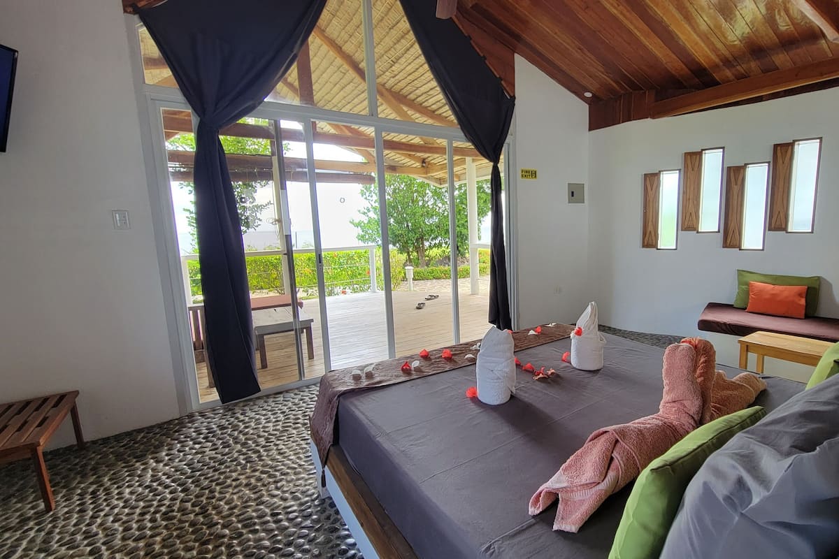 Luxury Villa, 1 Queen Bed, Ocean View (Prestige) | 1 bedroom, Egyptian cotton sheets, premium bedding, minibar