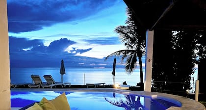 Kawayan Holiday Resort