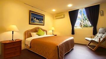 Standard Double Room | Blackout drapes, free WiFi