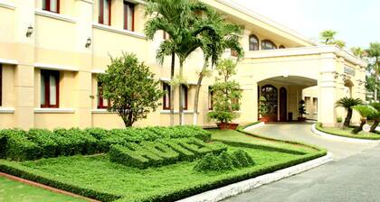 Tan Son Nhat Hotel