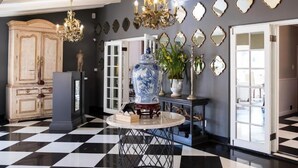 Lobby - The Fairlawns Boutique Hotel & Spa (Johannesburg)