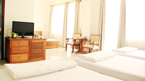 Standard Family 4 Beds | Minibar, in-room safe, desk, soundproofing - Tan Son Nhat 66A (Ho Chi Minh City)