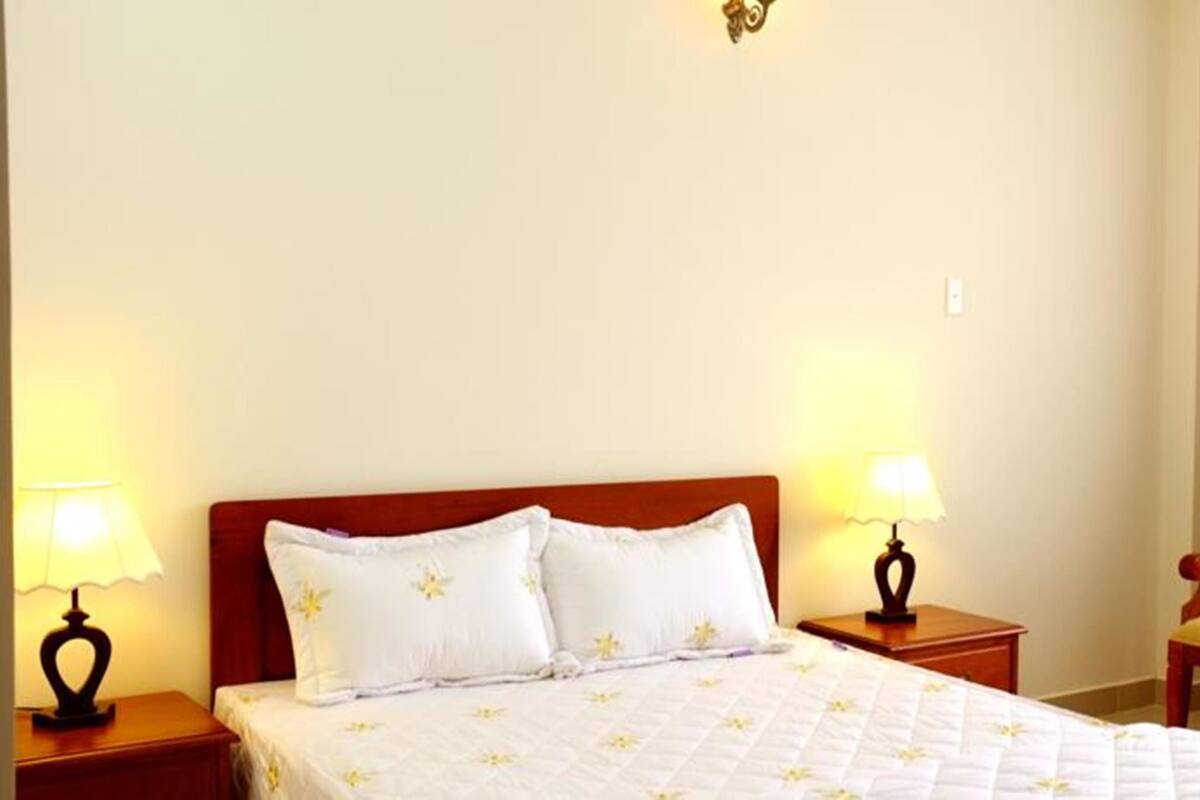 Quarto standard | Frigobar, cofres nos quartos, escrivaninha, quartos à prova de som