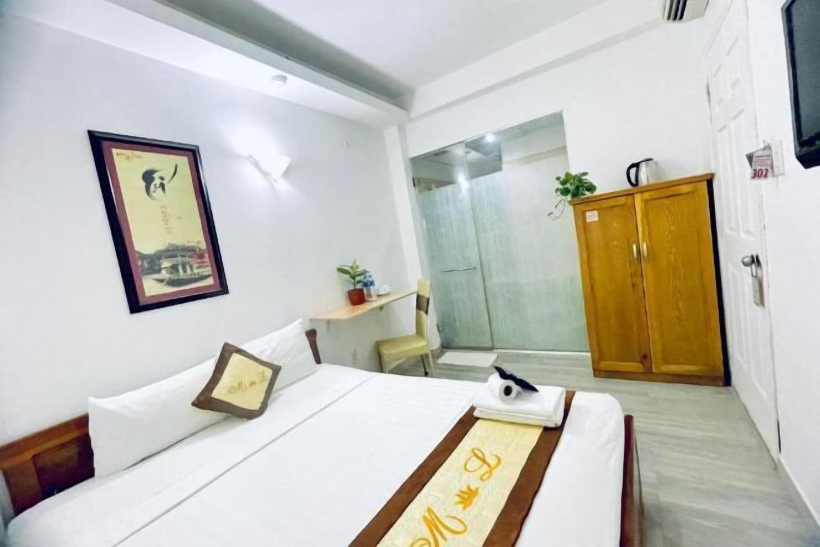 Minibar, két bảo mật tại phòng, bàn, phòng cách âm 