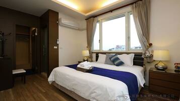 Chambre Double Standard | Lits bébé (en supplément), lits pliants/supplémentaires, Wi-Fi gratuit