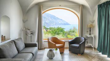 Chambre Deluxe Double ou avec lits jumeaux, vue mer | Vue de la chambre