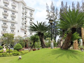 Garden - Saigon Park Resort (Ho Chi Minh City)