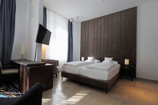 Suite Junior | Tende oscuranti, Wi-Fi gratuito