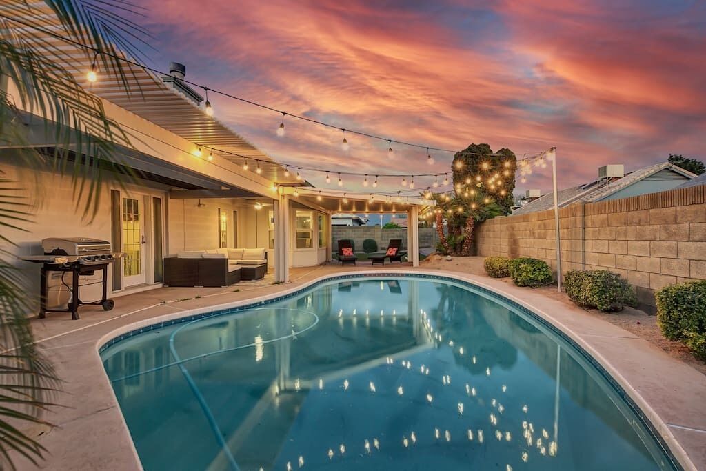 New! Beautifully Remodeled! Pool, Games