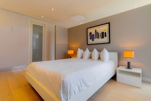 1 bedroom, travel cot, free WiFi, bed sheets - Capitalia | The Green Retreat with Balcony Views (Ciudad de México)