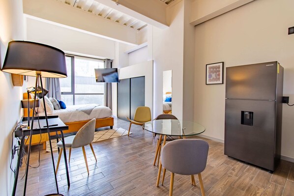 1 bedroom, in-room safe, desk, iron/ironing board - Capitalia - Charming Hideaway (Centro)