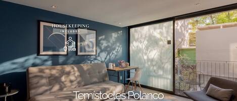 電視、書籍、音響、 辦公室