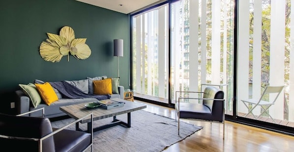 TV, books, stereo, offices