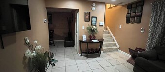 Downriver 3 Bedroom home. That accommodates 12 guest.