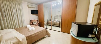 Bellissimo casa lussuosa completa di ogni confort, in zona centralissima