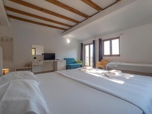 Habitació Comfort | Wifi gratuïta i roba de llit 