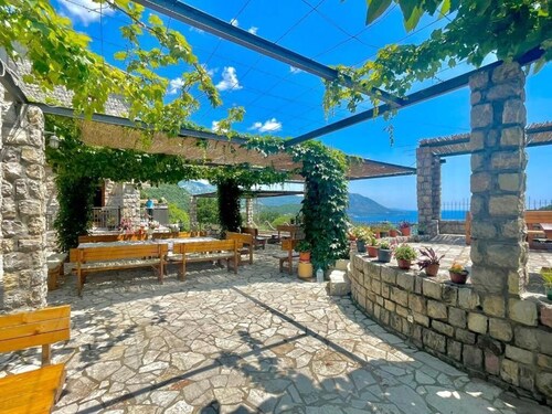 Family Retreat Bozovic