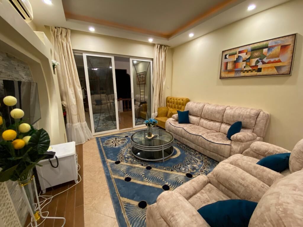Deluxe Apartment | Living area