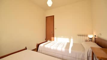 2 Schlafzimmer, Bettwäsche