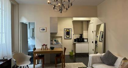 Paris 11: Appartement Entre République et Bastille