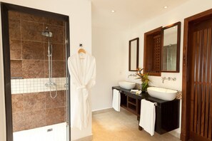 Villa, 4 soverom, tilgjengelighetstilpasset, røyk | Bad