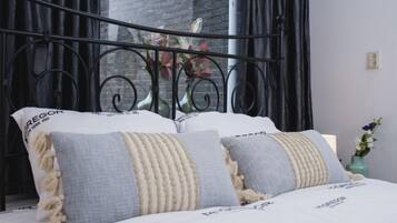 3 habitaciones, escritorio y internet