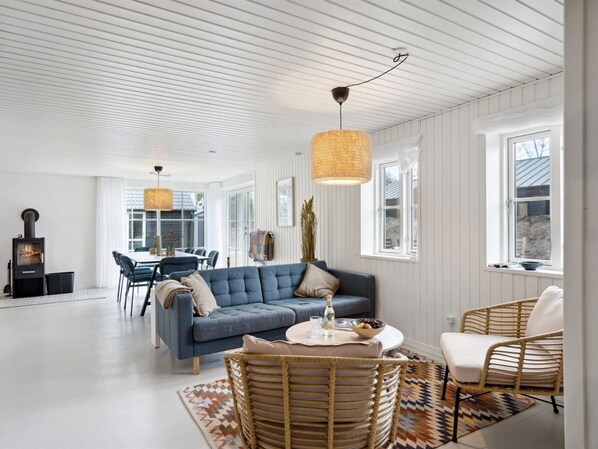 TV, fireplace, table football - "Elizabeta" - 175m from the sea by Interhome (Hals)