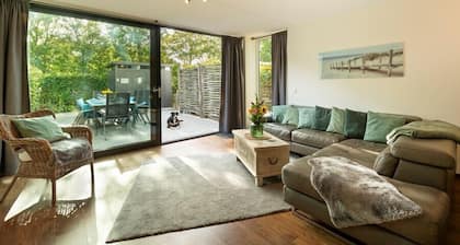 Duinhuis 18 modern holiday villa right at the North Sea dunes