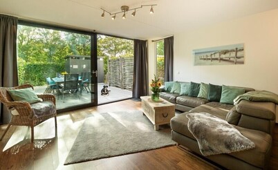 Duinhuis 18 modern holiday villa right at the North Sea dunes