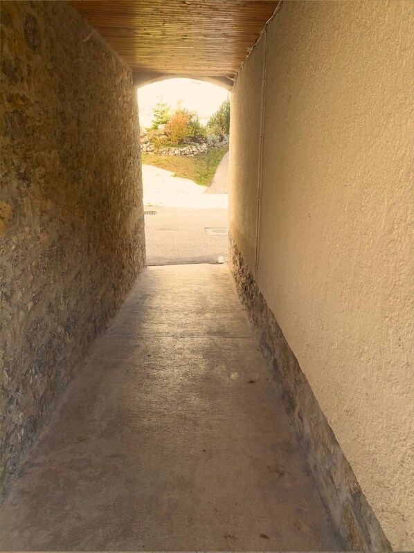 Apartment, 1 Bedroom | Property grounds