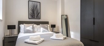 Modern 2 Bedroom Apartment in Central Hull