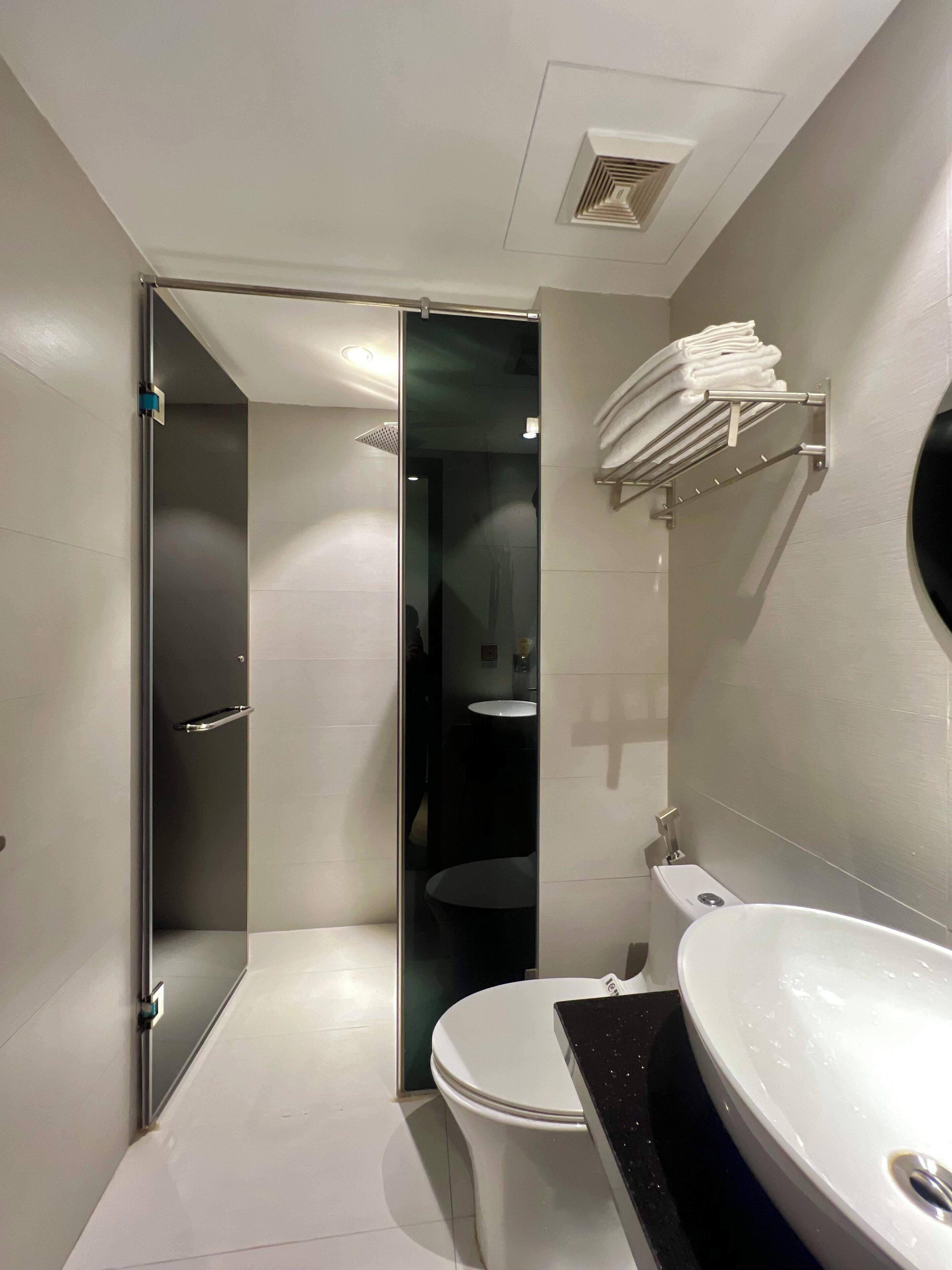 Premium Apartment, 1 Bedroom | Bathroom