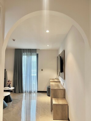 Premium-huoneisto, 1 makuuhuone | Olohuone | Televisio