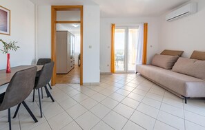 Smart TV - Lovely apartment in Kosljun with house sea view (Kosljun)