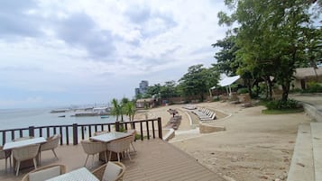 Bar pantai