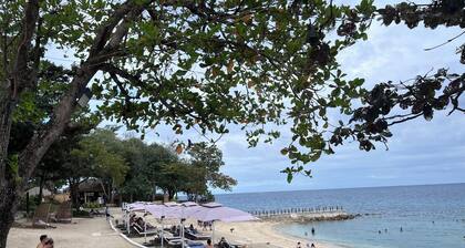 Mactan Newtown Seaview 2 bedroom near airport