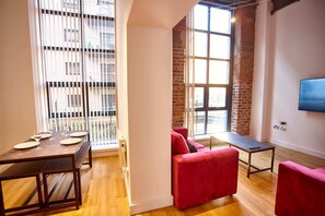 Fernseher, Arbeitsbereiche