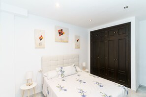 2 Schlafzimmer, Bügeleisen/Bügelbrett, kostenloses WLAN, Bettwäsche