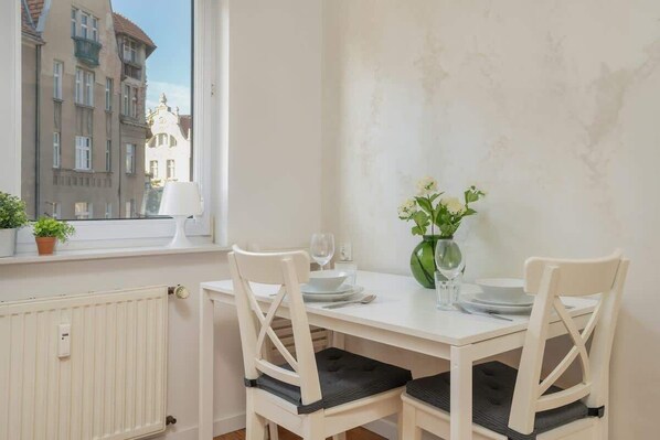 Unclassified image, 1 of 19, button - Cozy Apartment Remote Work (Poznan)