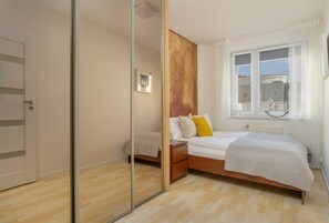 Unclassified image, 4 of 19, button - Cozy Apartment Remote Work (Poznan)