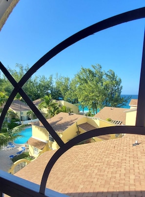 Property grounds - Sunrise Beach Resort - Ocean Blue Villa
Paradise Island (Paradise Island)
