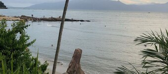 Casa Aconchegante na Praia Massaguaçu Caraguatatuba