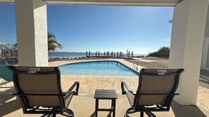 Imagen sin descripción, 2 de 33, botón