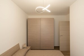 2 quartos, Wi-Fi de cortesia, roupa de cama